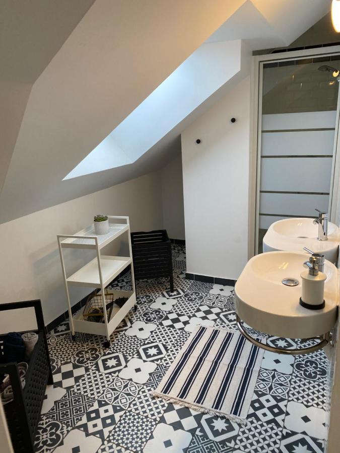 Appartement Hyper Centre Cathedrale Avec Parking Gratuit أميا المظهر الخارجي الصورة